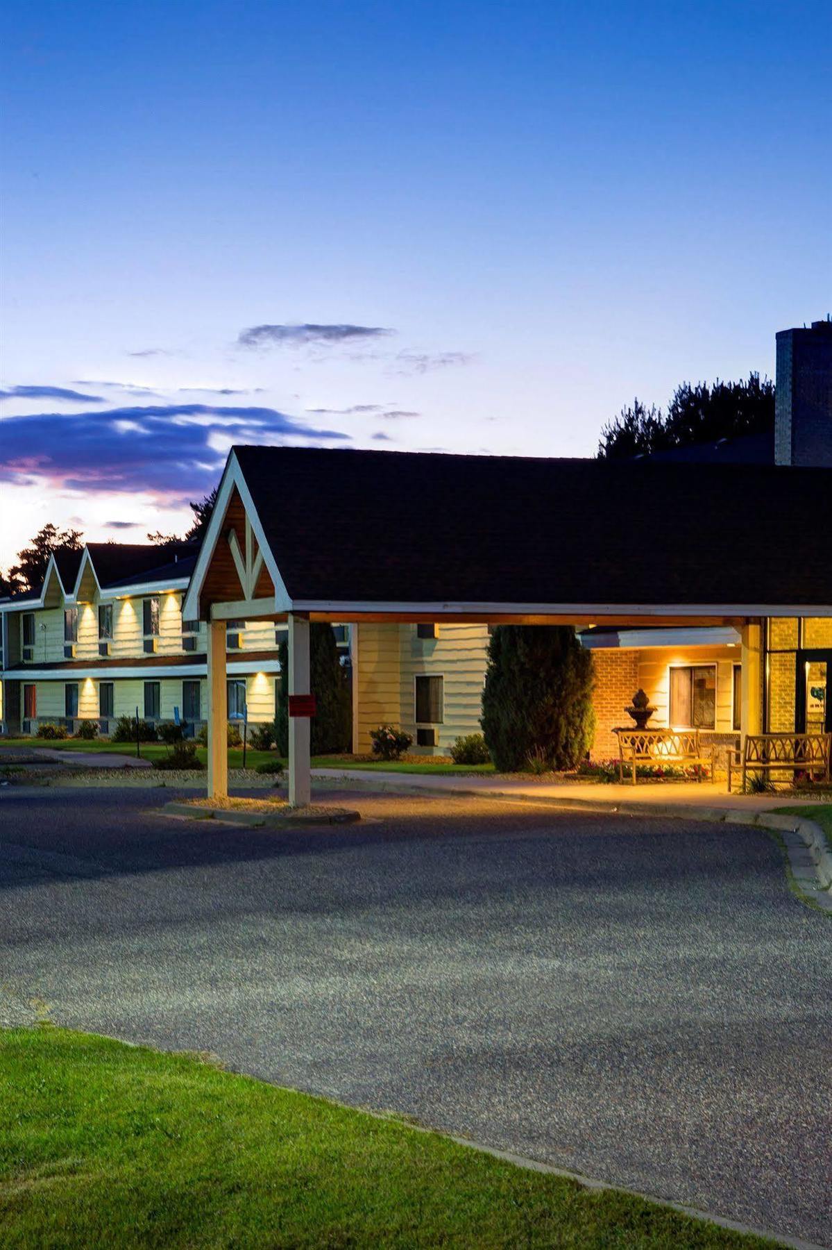 Americinn By Wyndham Ham Lake Exterior photo